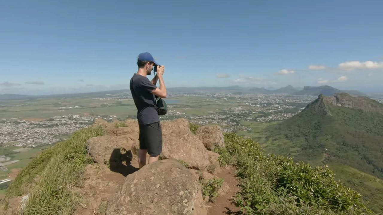 hiking mountain le pouce mauritius from start to the top POV