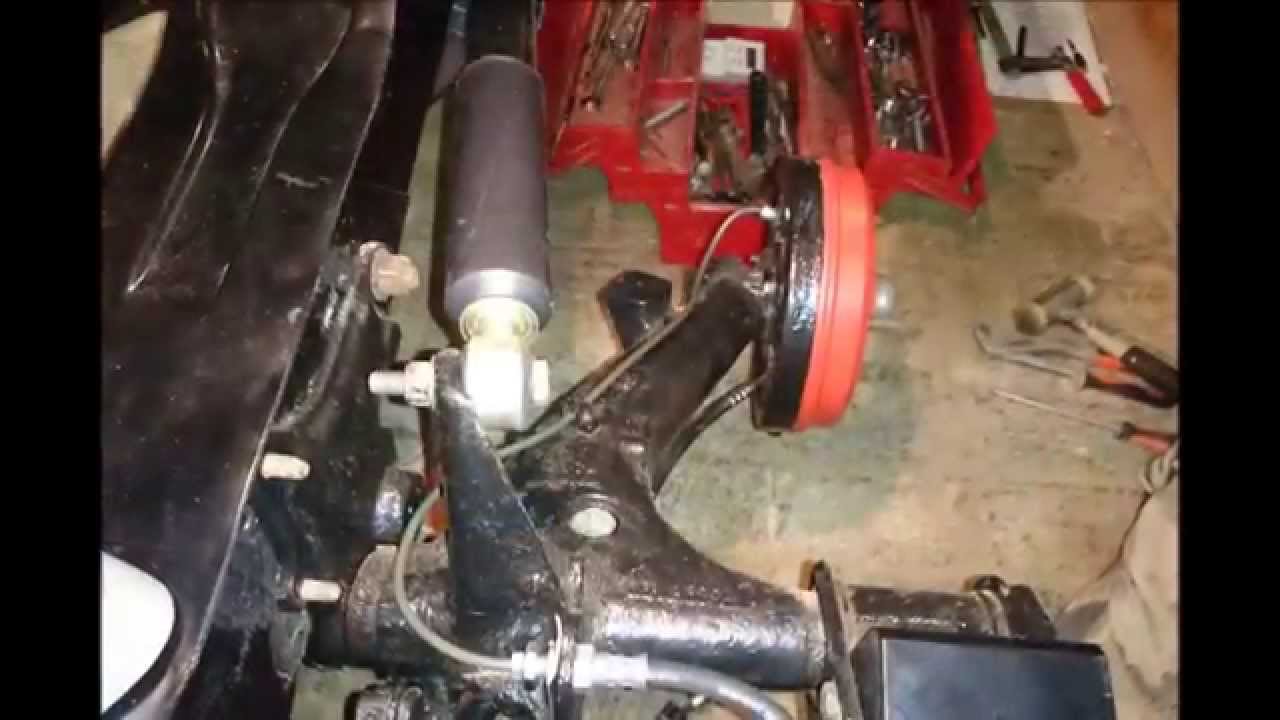 Remontage d'une 4L F4   //   4L Trophy 2015
