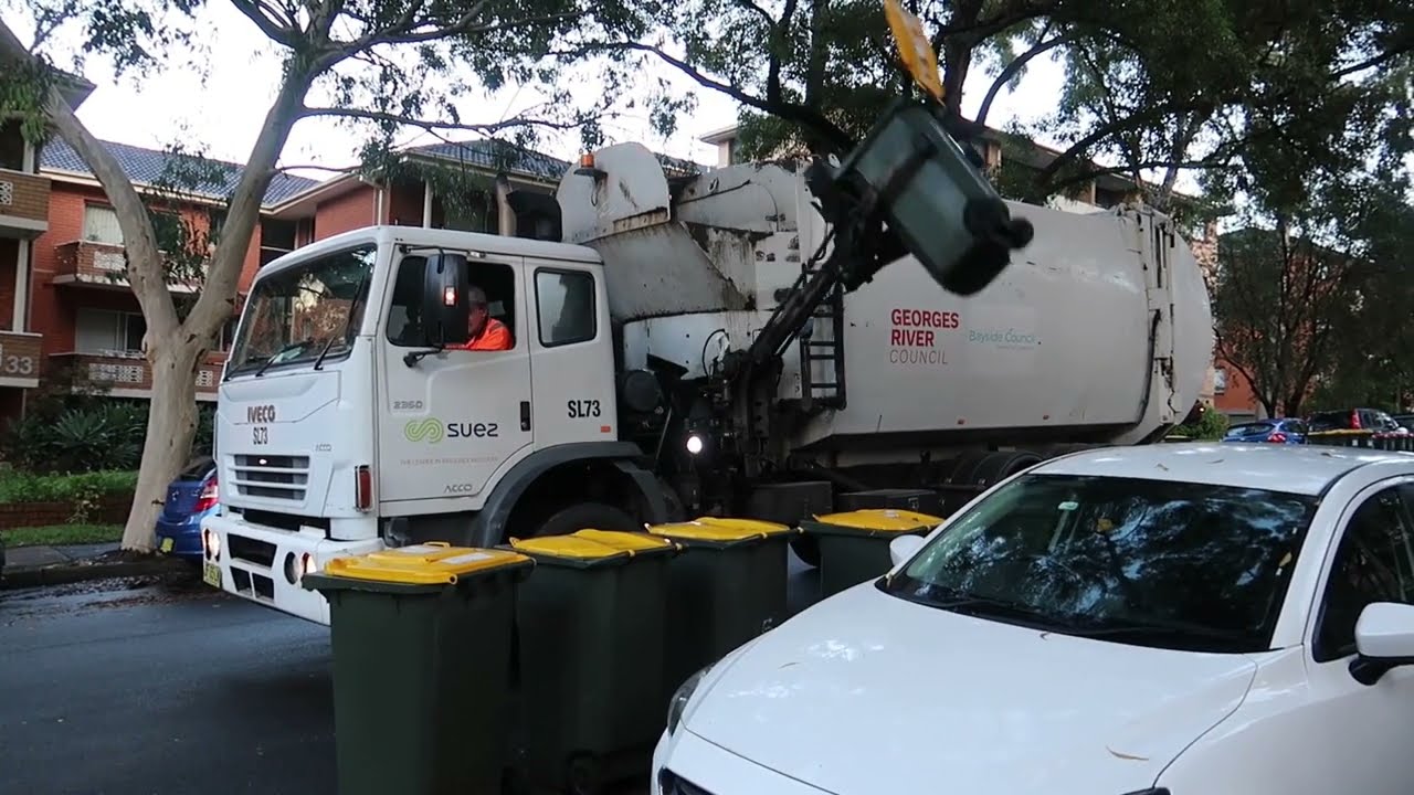 Georges River Units Recycling - SL73 (+ Double Garbo with SL93)
