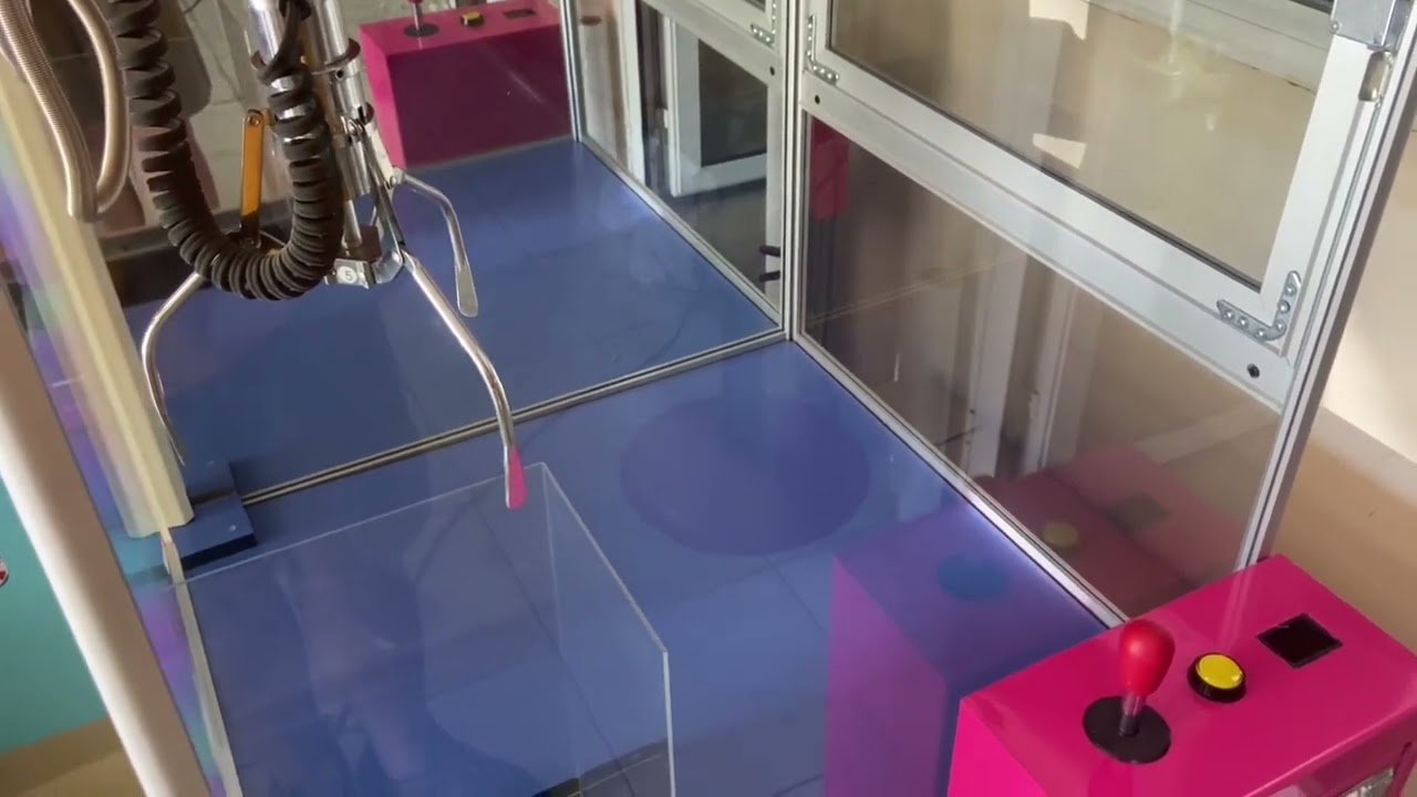 Paokai Good luck claw machine plug on sound effect.