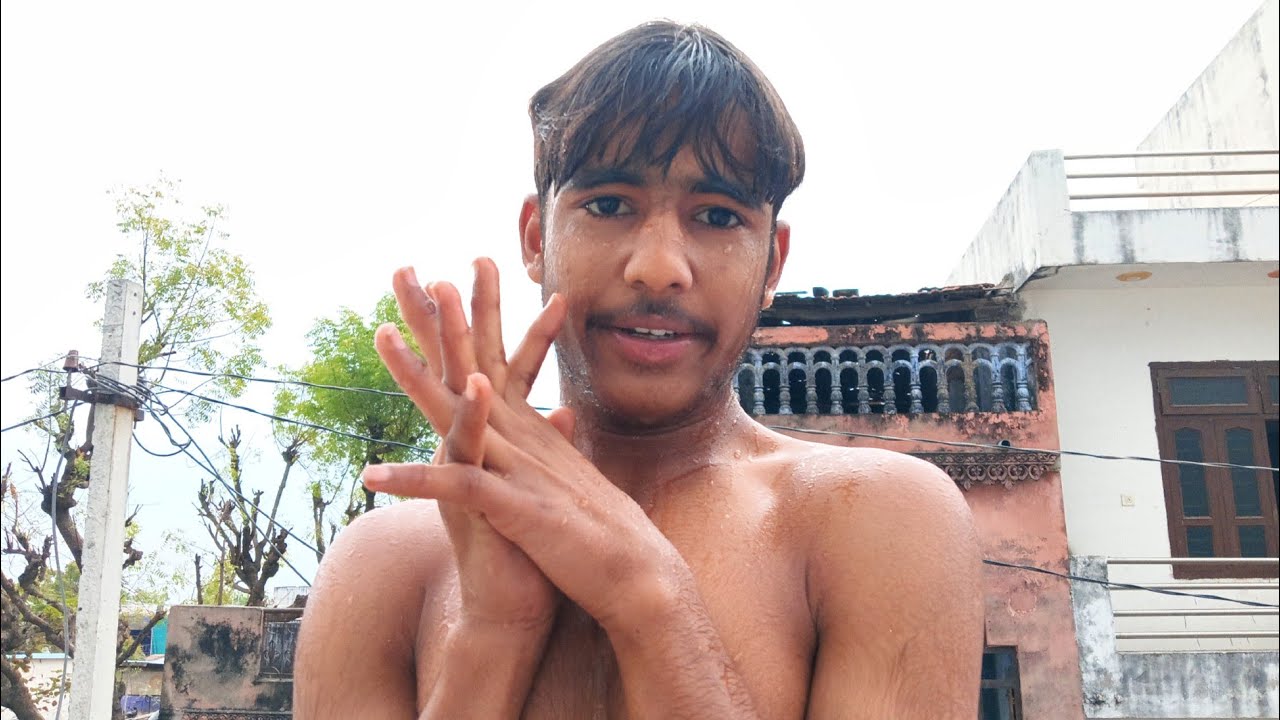Bahut Dino Baad Thanda Pani 😁😅