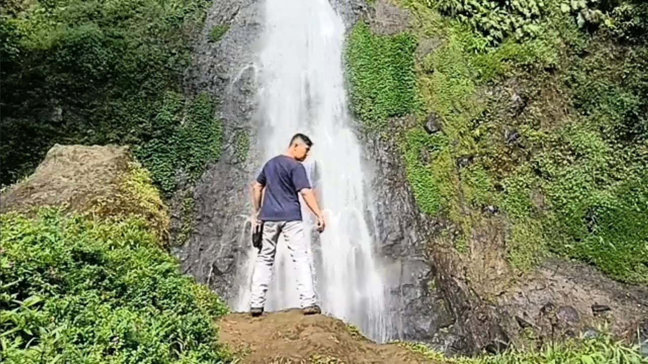 Wisata Air Terjun Curug Cibareubeuy , Nagrak Kec. Ciater Kab. Subang Jawa Barat Indonesia