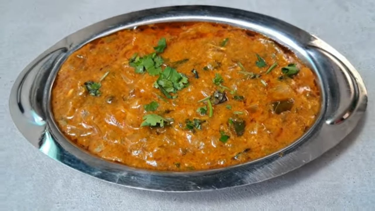 चव विसरणार नाही असे पातळ पिठलं | झणझणीत पिठलं | बेसन पिठलं रेसिपी | Pithla recipe marathi