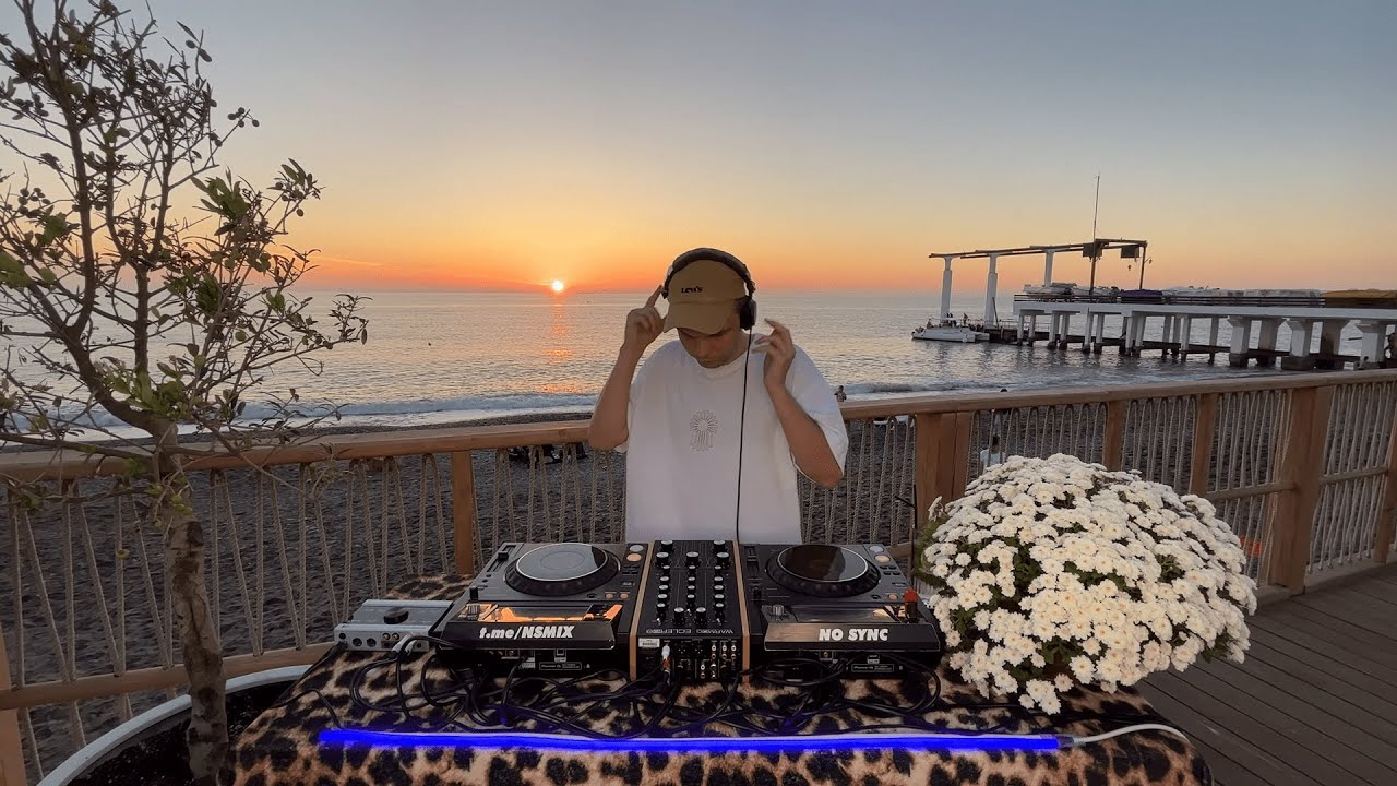 Sunset Vibe ― Vanya