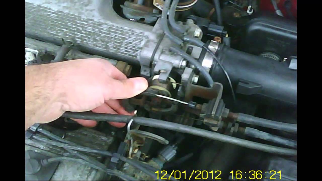 Toyota Corolla 1994 года выпуска вяло разгоняется, помогите, пожалуйста.