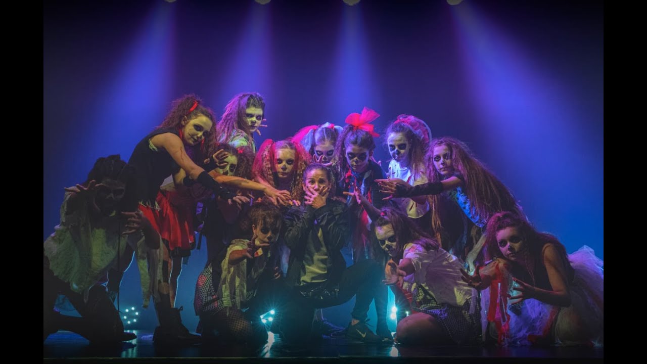 Thriller - Glee | Dance Video by PreJuvenil