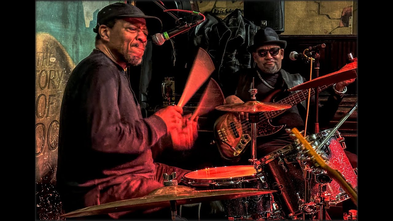 Rico Mc Clarrin & Grateful Natives - LIVE