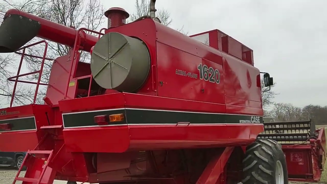 1986 CASE IH 1620 COMBINE $74,900