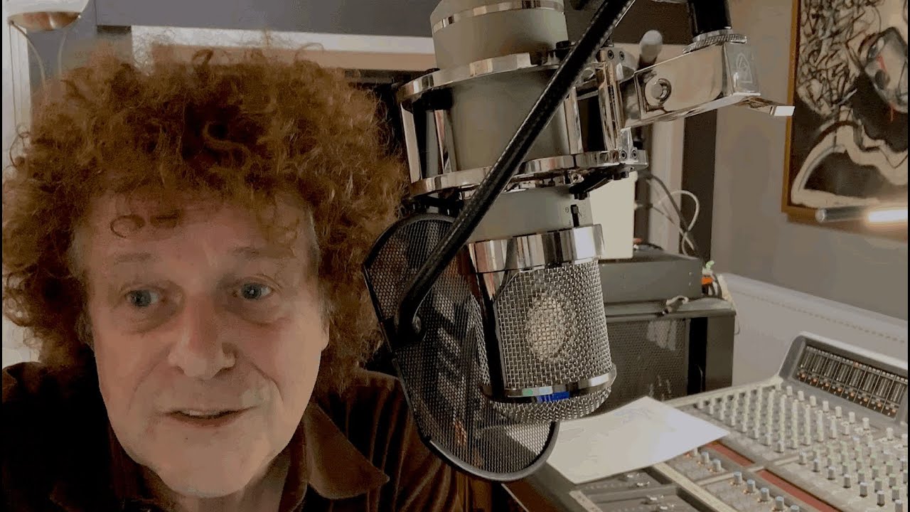 Leo Sayer sings 'I Only Have Eyes For You'