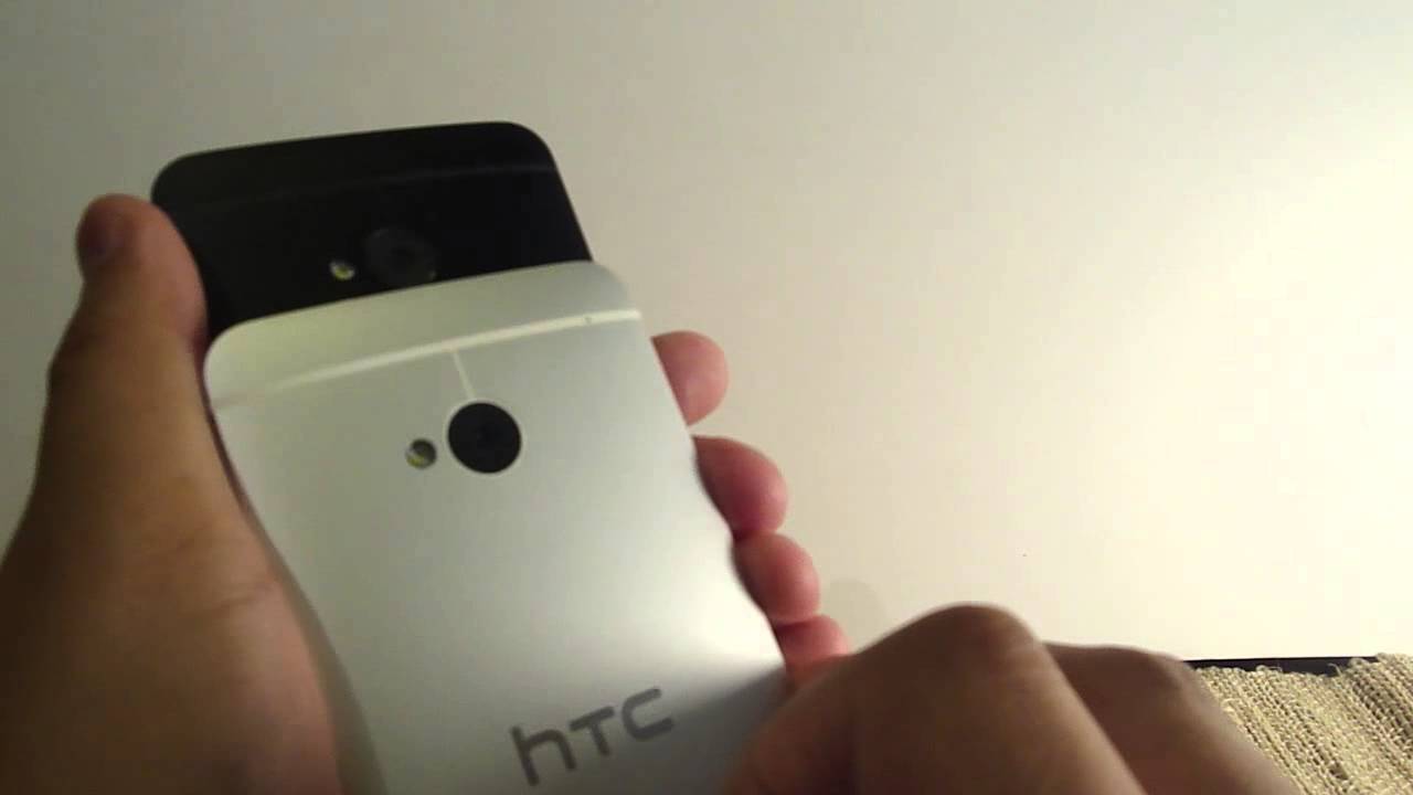HTC One Black and Silver Color Option Comparison