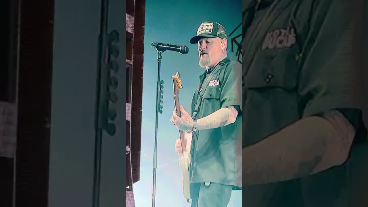 The River (Live in Perth, 2026) - Good Charlotte