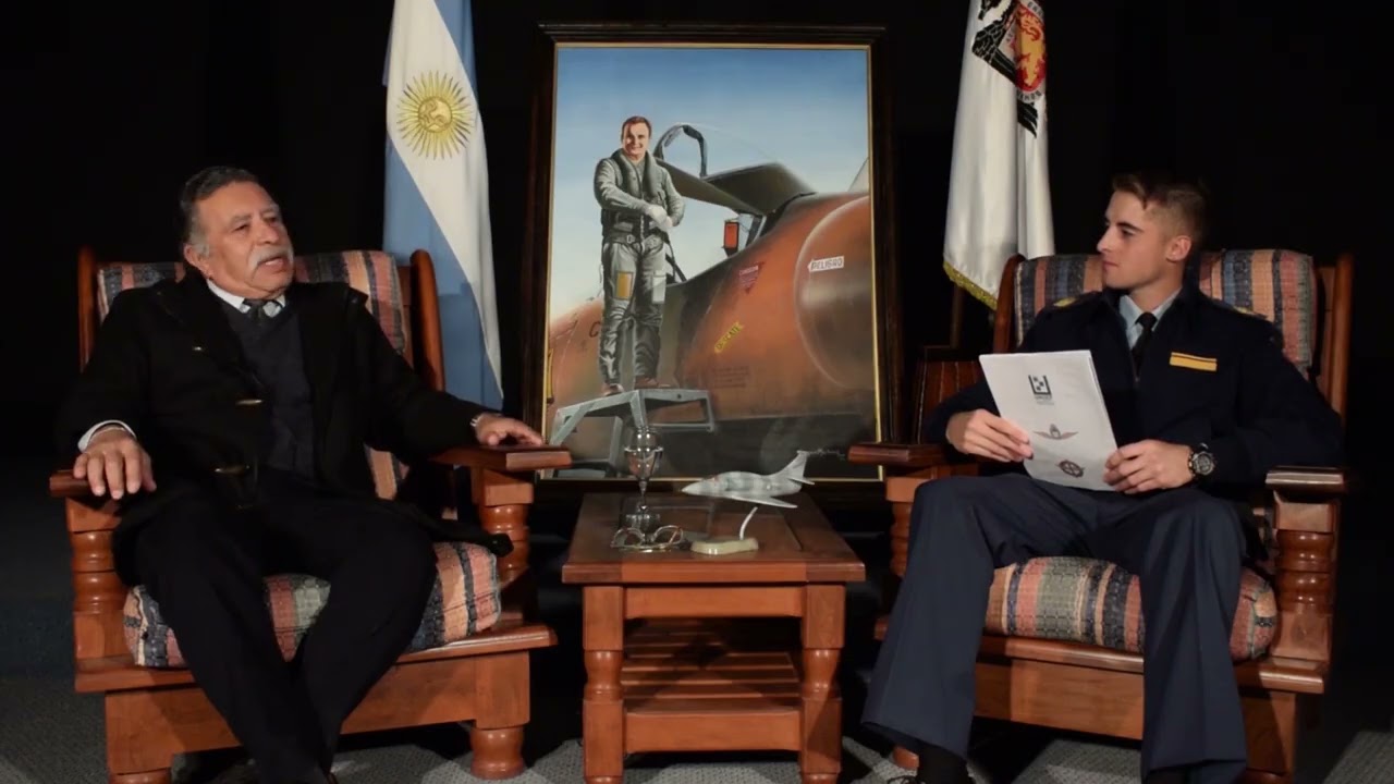 SENTIR MALVINAS - Entrevista al Com. (R) VGM Antonio Francisco ZELAYA, piloto del avión A-4B SKYHAWK