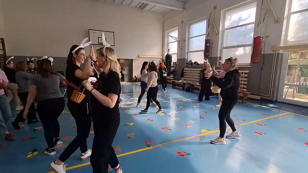 WIANEK (ROSNĄ SOBIE KWIATKI) (26. V. Dzień Matki), piosenka dla dzieci, METODA EDUMUZ