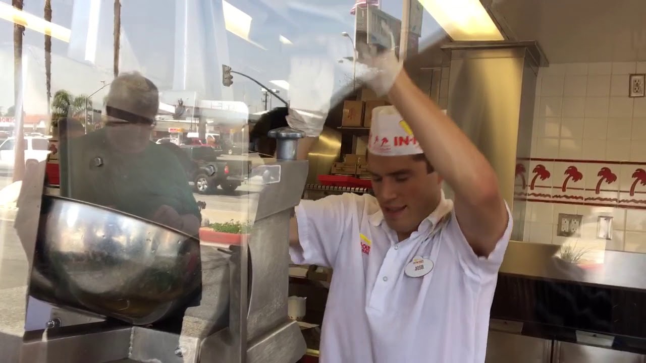How they make In-N-Out French Fries! Close up!