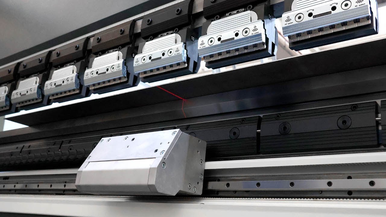 Laservisor - Bend angle measurement system