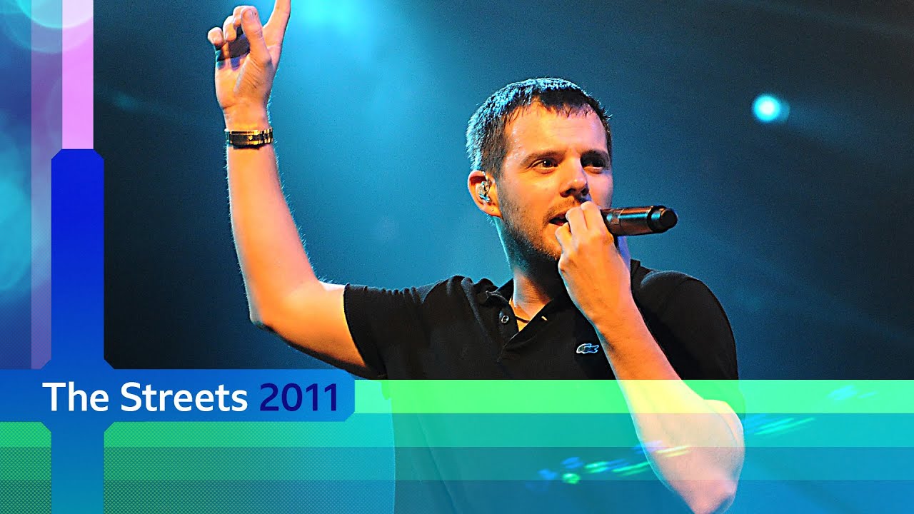 The Streets - Dry Your Eyes (Reading and Leeds 2011)