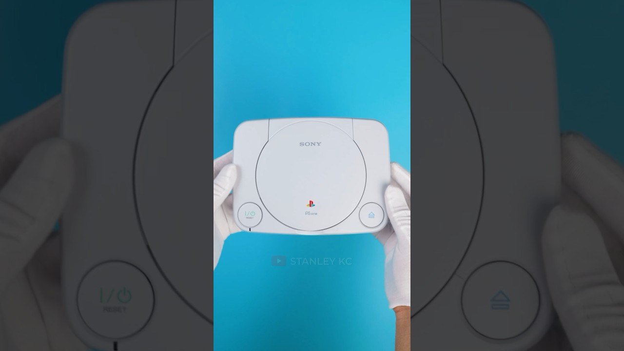 Unboxing PlayStation One 24 YEARS LATER!