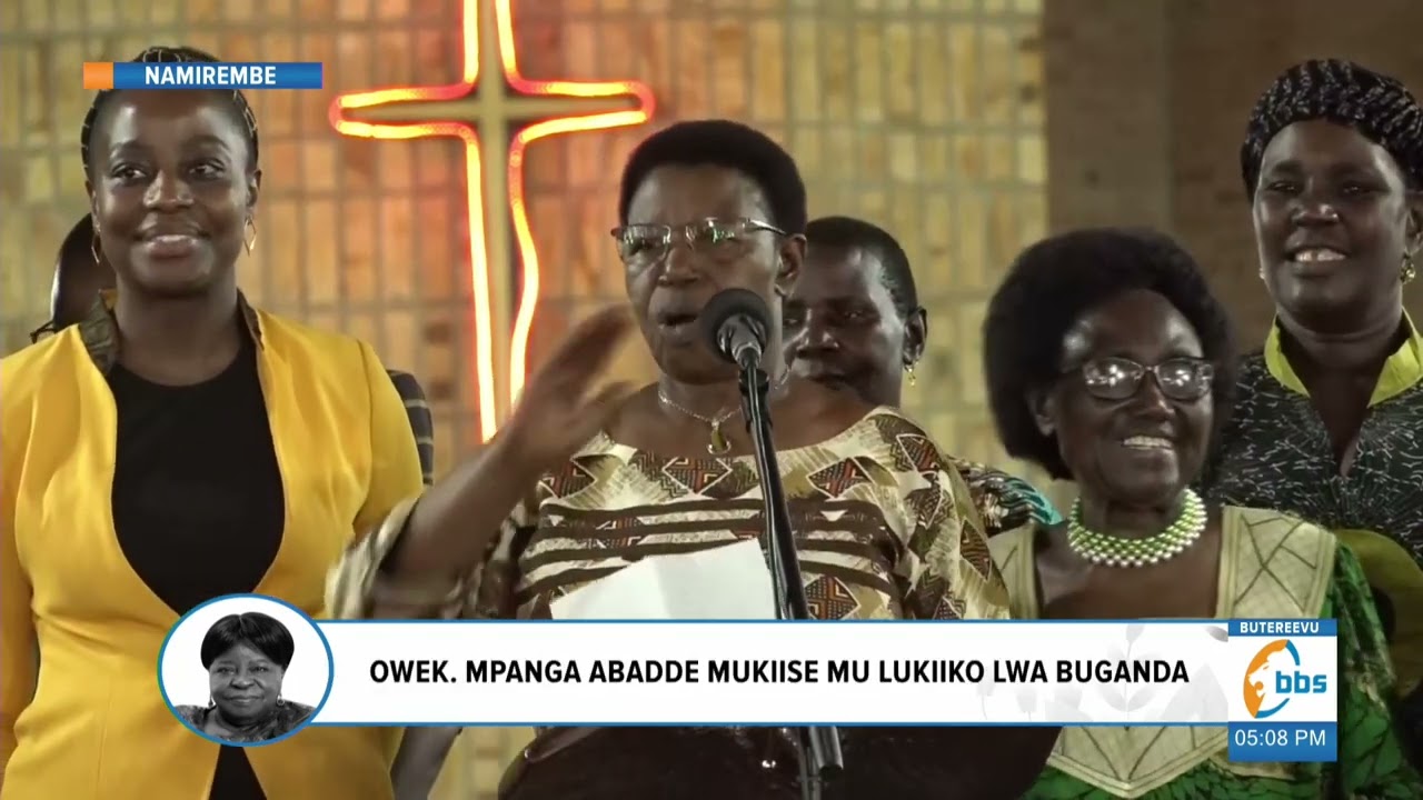 Miria Matembe acamudde abakungubazi mu kusabira Owek. Joyce Mpanga e Namirembe