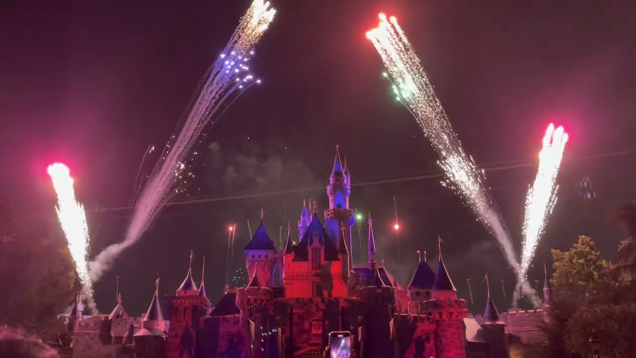 Disneyland Fireworks 2022- Disneyland Forever Castle View