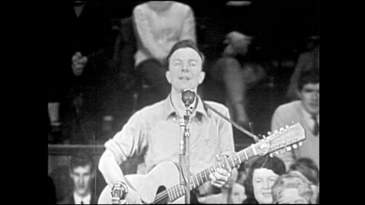Pete Seeger -  If I had a hammer (si tuviera un martillo)