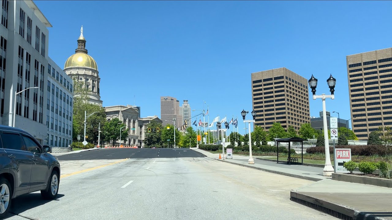 Driving through the Hoods of Atlanta Georgia