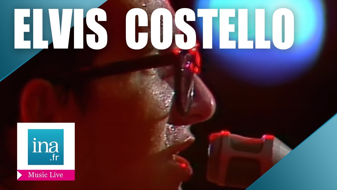 Elvis Costello en concert au Théâtre de l'Empire à Paris (1979) | Archive INA