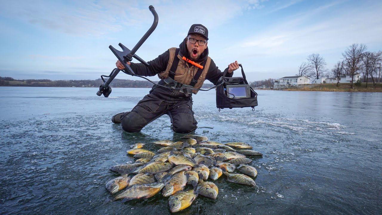 Early Ice Fishing with Garmin Panoptix! (THEY WERE STACKED)