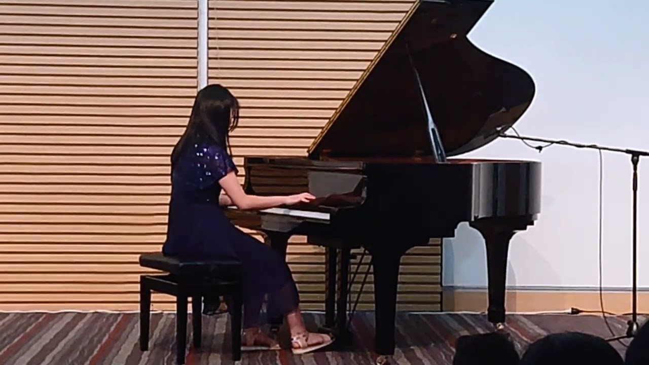 Alexander Rag (Elena Kats-Chernin) performed by Connie Cheung