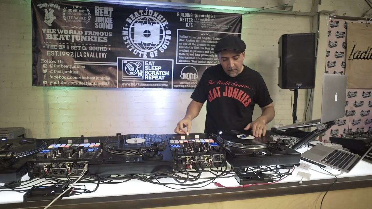 Phase DJ Live Session at BJIOS