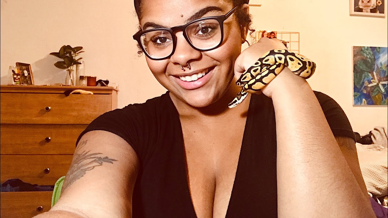 ASMR Up Close whisper: meet my ball python