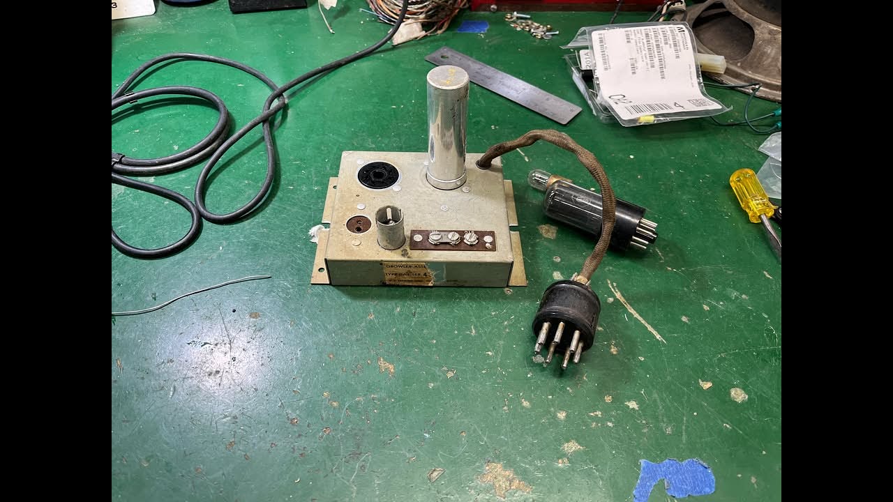 Ed's Pinball Mayhem Workbench - Point To Point Cap Replacement - Shoot The Bear Growler