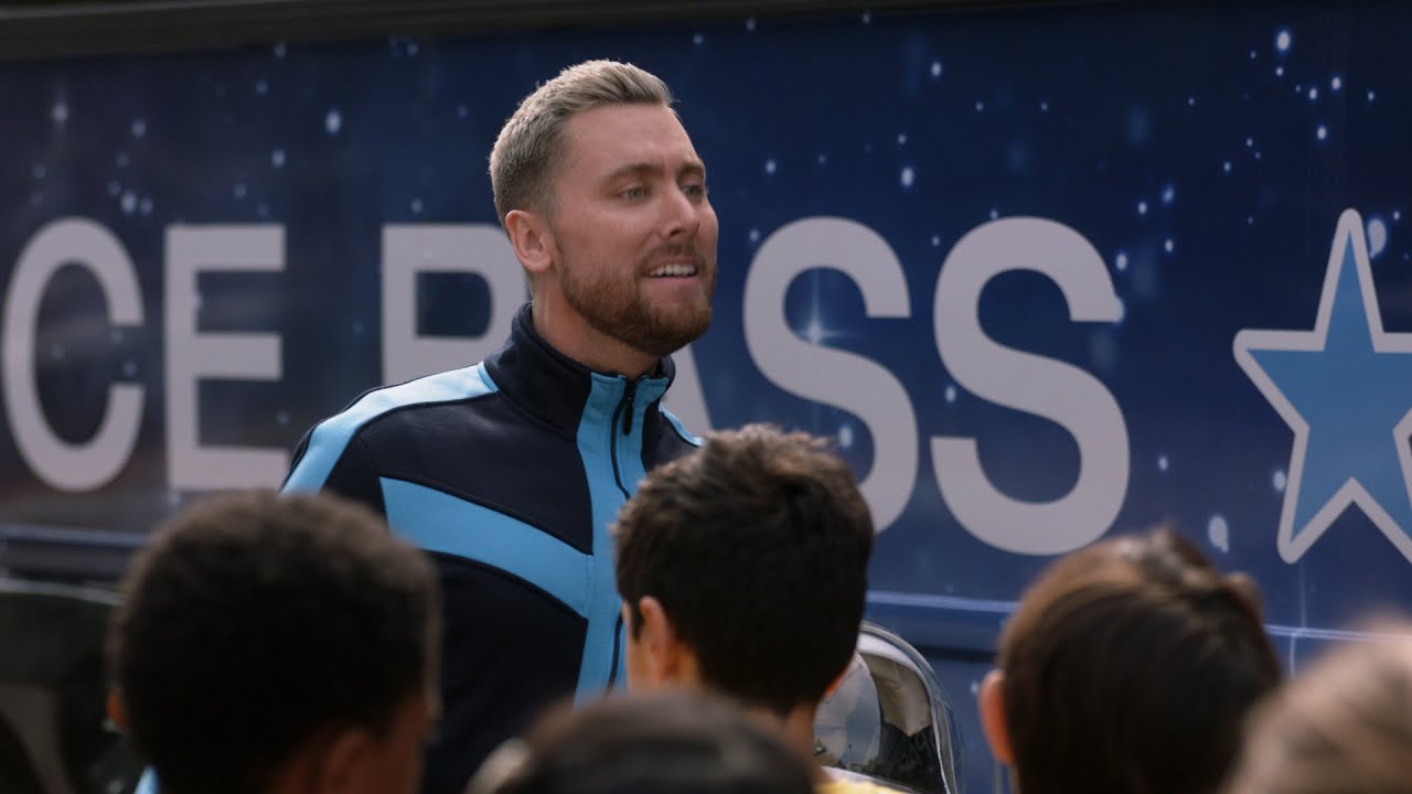 It's Time for More Lance Bass Space Camp! - Single Parents