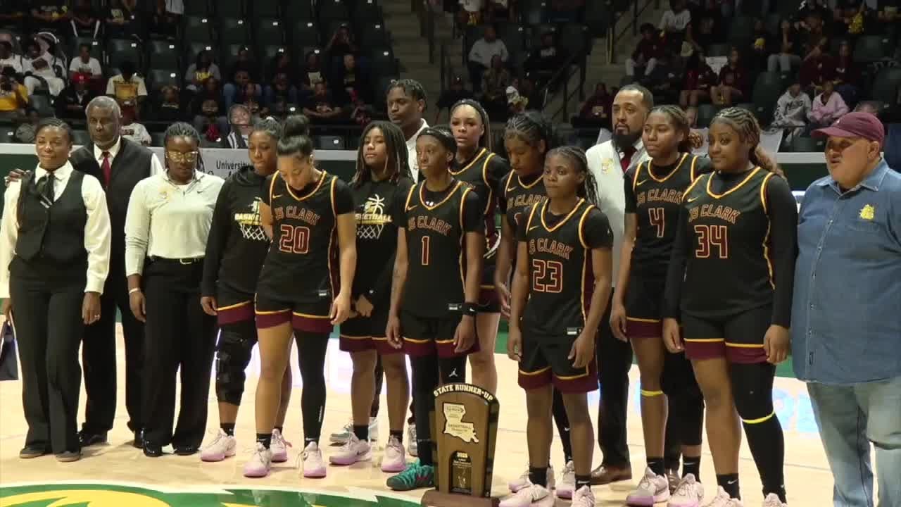 Southern Lab edges JS Clark 43-38 in division IV Girls select state championship for the three-peat