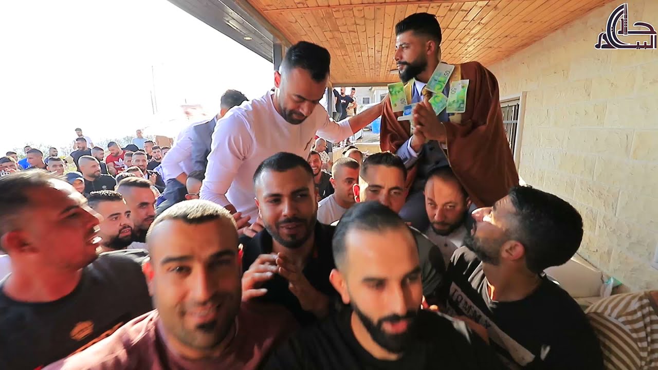 طلع الزين من الحمام صلوا ع النبي صلوا   العريس صامد عويس