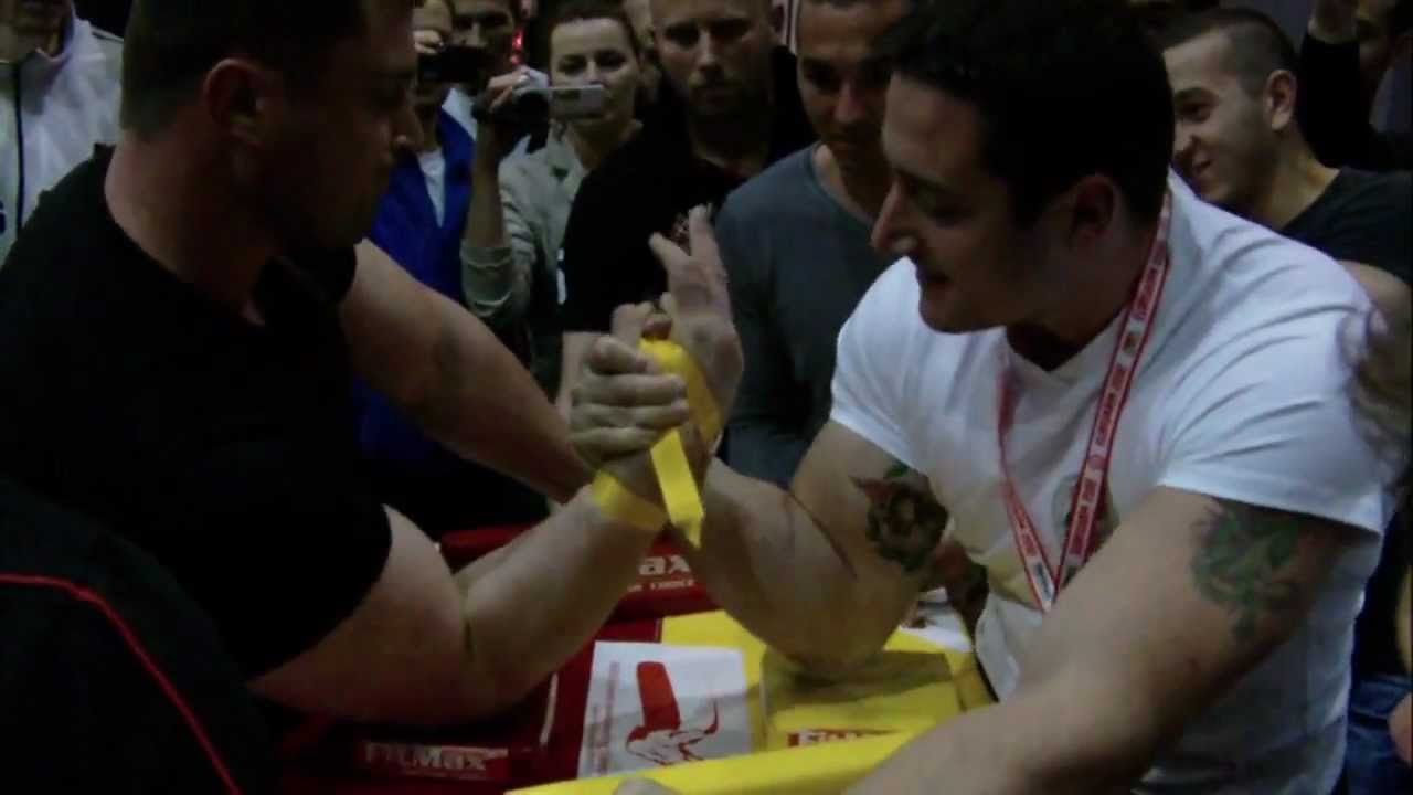 Pushkar vs Kostadinov at the practice table after EAC 2012