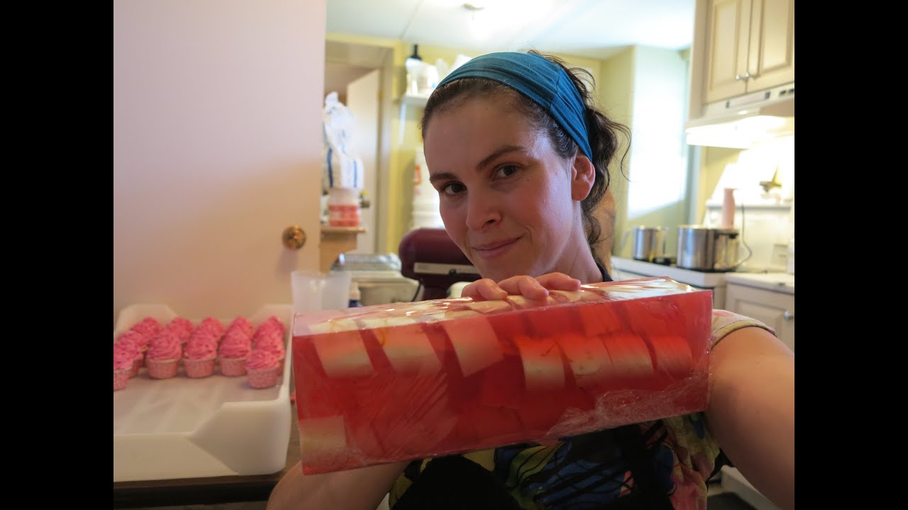 Making Raspberry Swirls Melt & Pour Soap