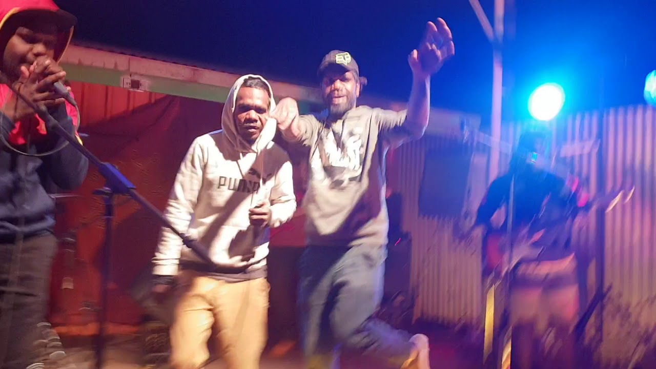 Amata Band Rocking The Night Yuendumu Sports Weekend 2018 #DREAMGIRL  😎🤙