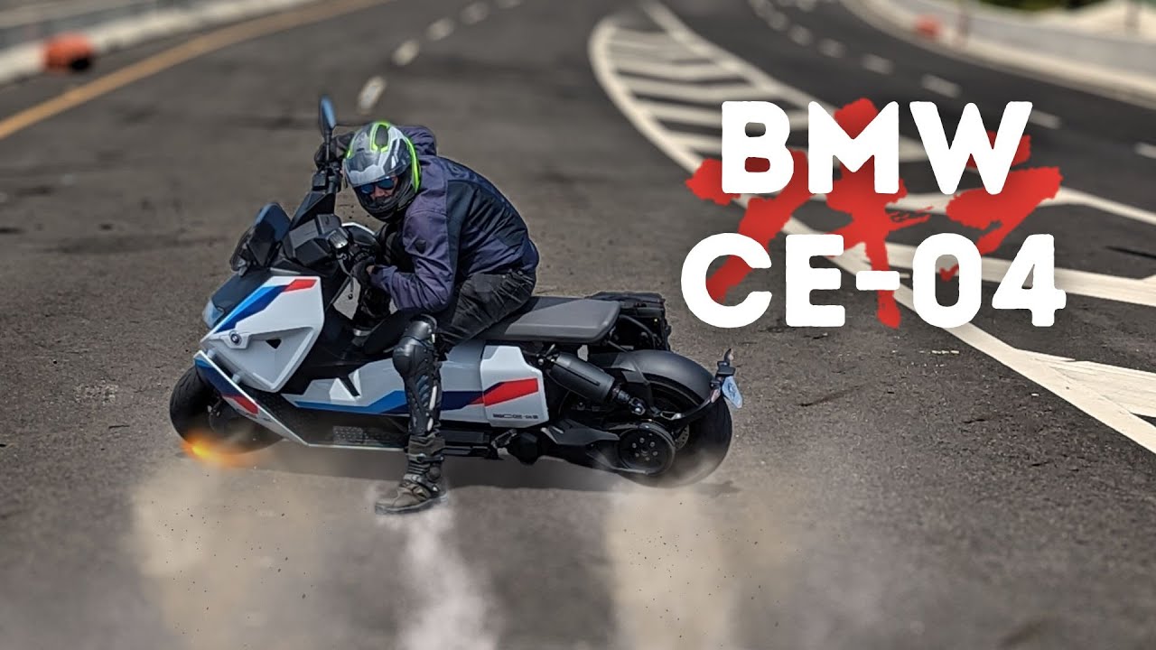 BMW CE-04 - Review y test drive de la moto eléctrica más futurista que hemos visto