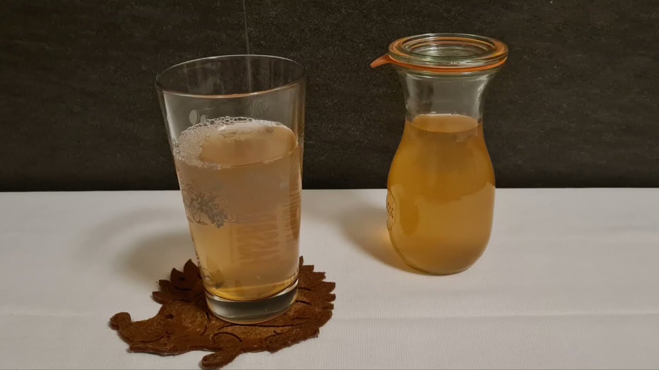 Apfelsaft aus dem Dampfentsafter