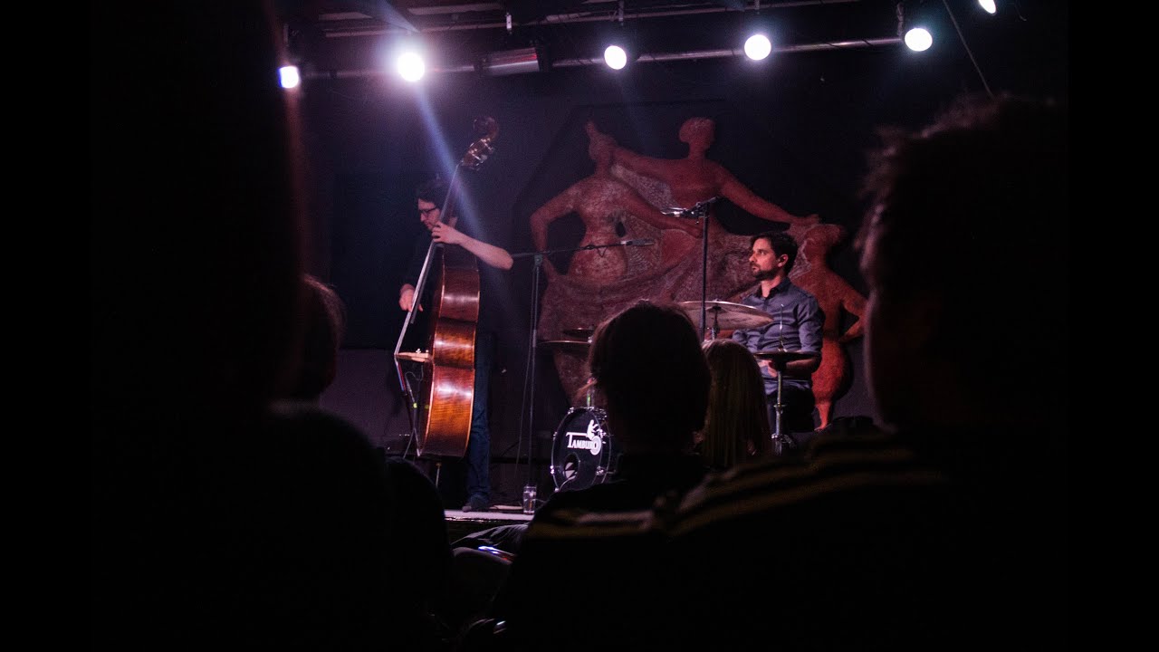 Tomi Purich TRIO – Beat It (LIVE on Radio SLO Prvi)