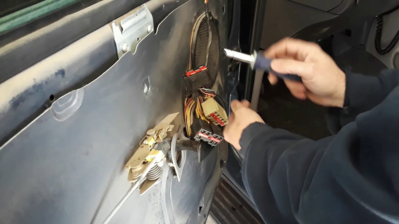 Window motor replacement and testing for 97-02 Expedition, 97-03 F-150, 04 F-150 heritage