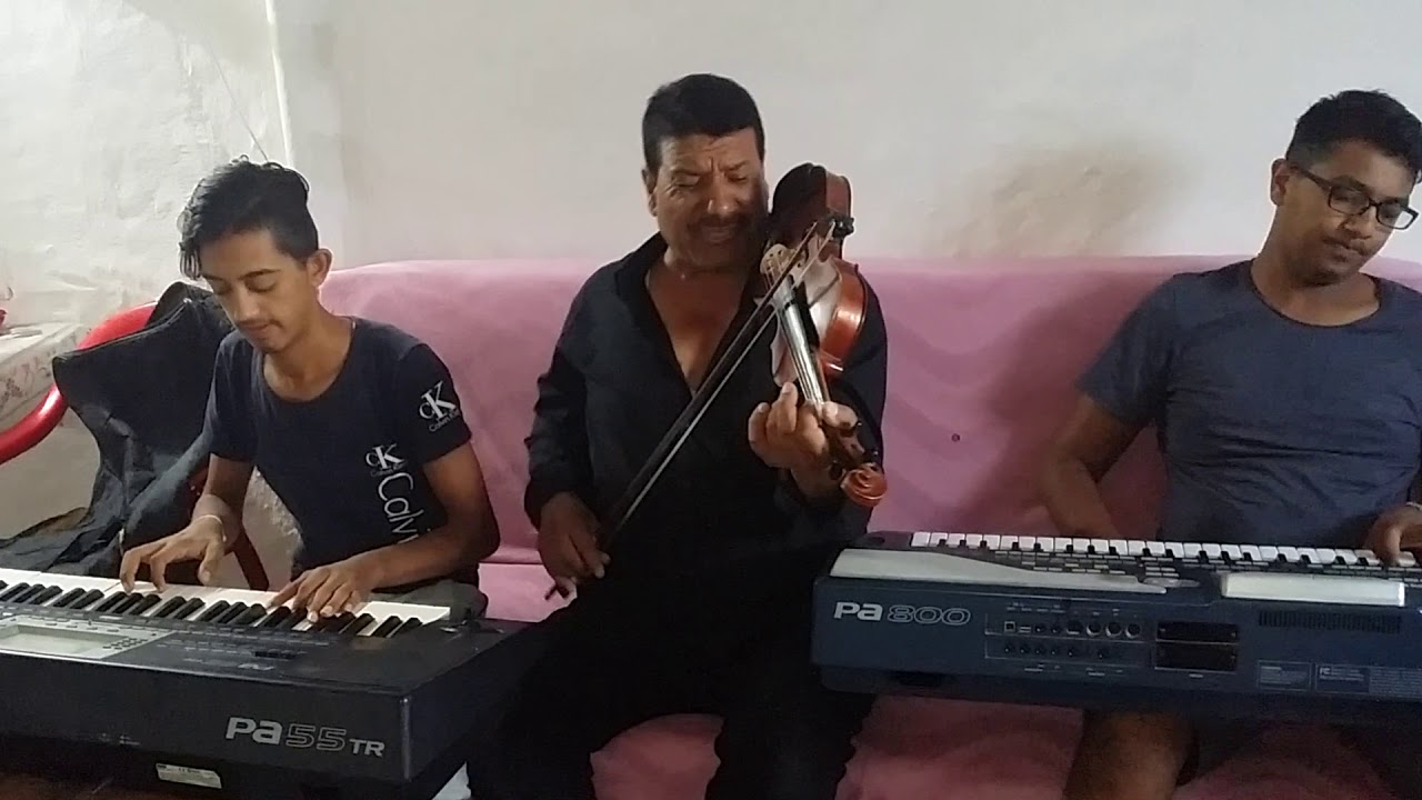 Saçların hayla güzel kemancı ferit