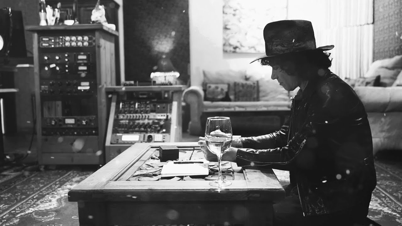 BUNBURY: Expectativas, A Short Film. 2017