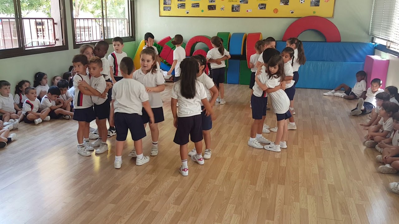 2018 (P5-A Les balenes) DANSA DELS AMICS