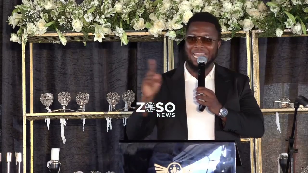 Tshatha ephendula uKhuzani 