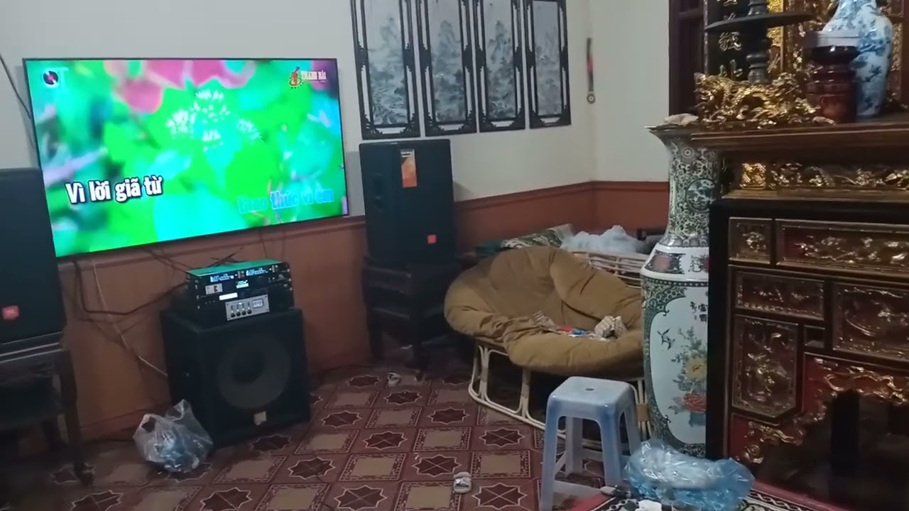 Kaka lắp đặt combo karaoke nhà bac khách hàng .la phù .hà đông .Hà Nội .lh 0345954595 