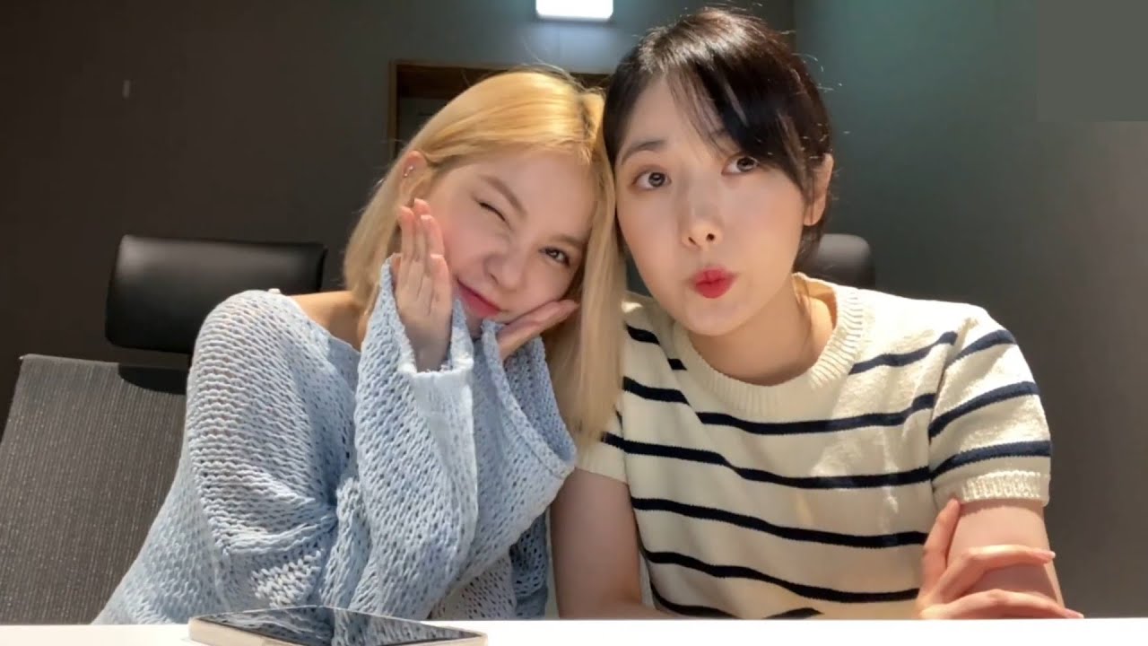 둘이 어떻게 친해진거죠..?