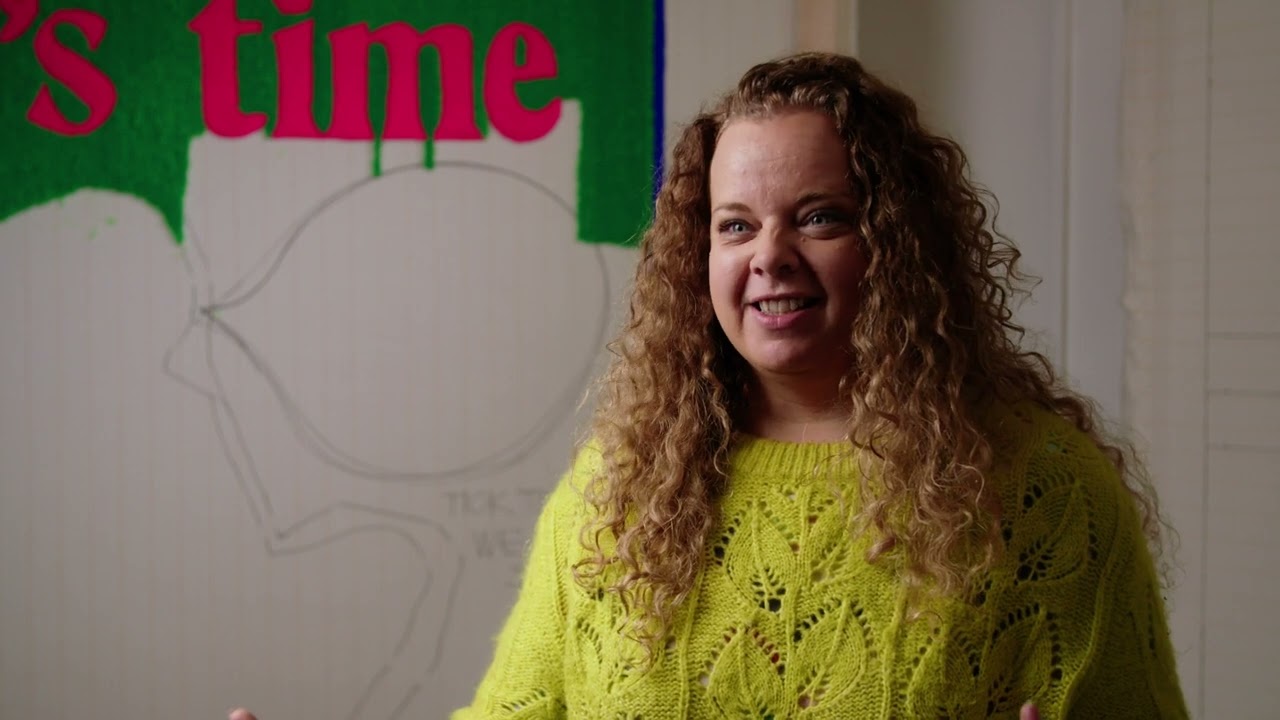 Transforming colonial tea towels with embroidery | Kait James—Learn resource