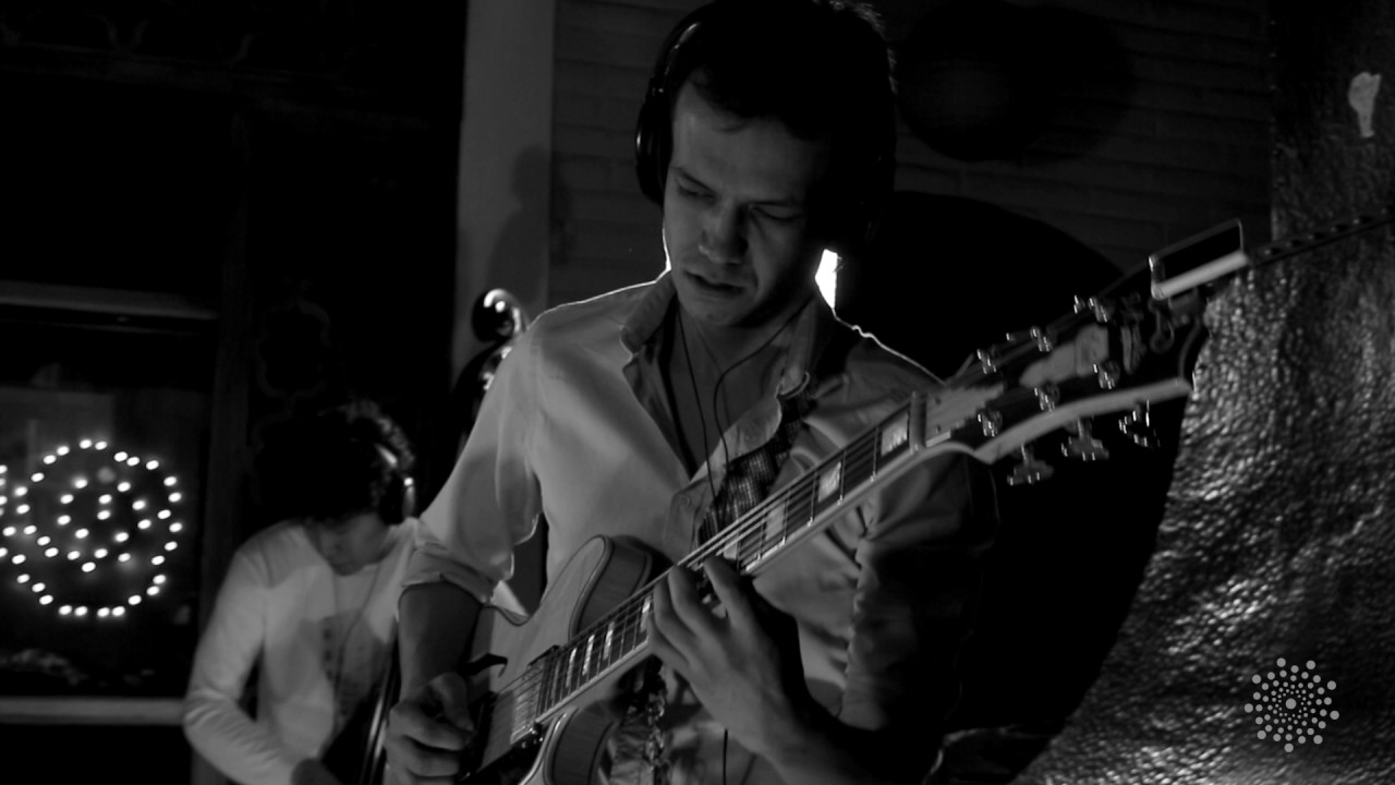 Koyari - Rosa [La Clave del Apu Session's] (2017)