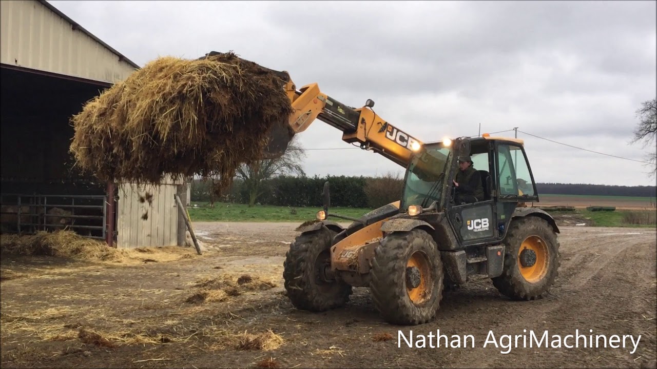 Curage et Transport de fumier 2020 / Massey Ferguson 7616 / JCB